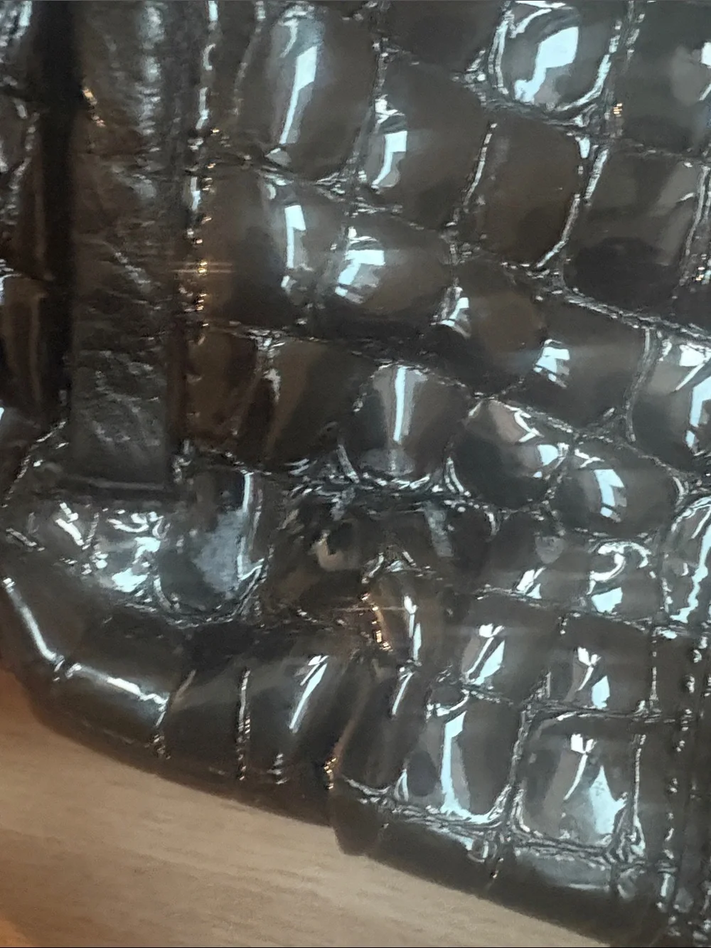 Brighton crossbody glossy